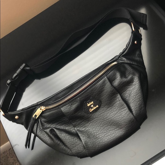 Juicy Couture Handbags - Black Juicy Couture Fanny Pack